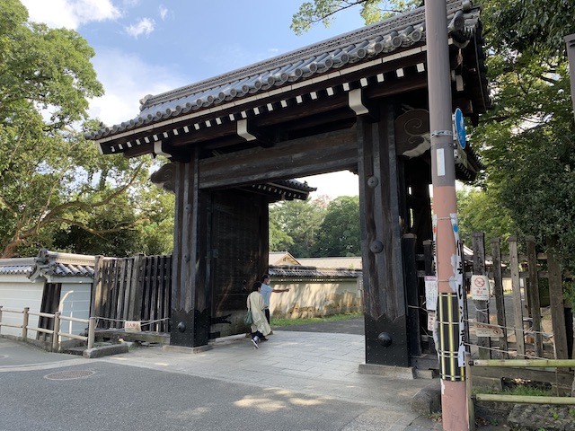 京都御所入り口